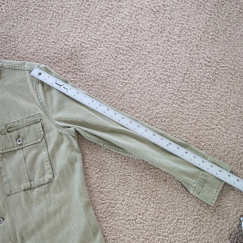 Taylor Stitch Olive Green Lightweight Shirt Jacket - Picture 7 of 10